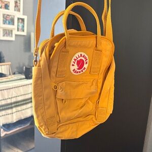 Fjallraven Kånken Mini Ochre Backpack